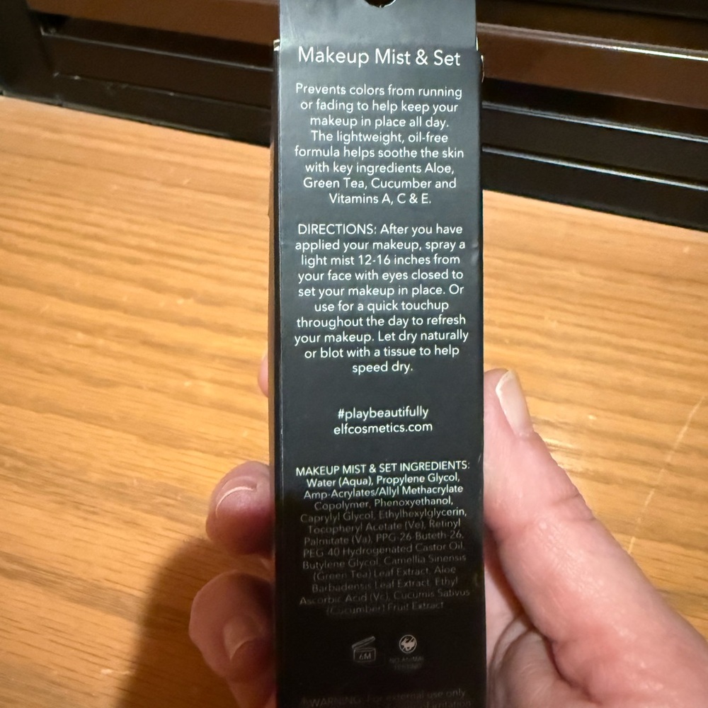 ELF Makeup Mist & Set Setting Spray - Picture 3 of 3